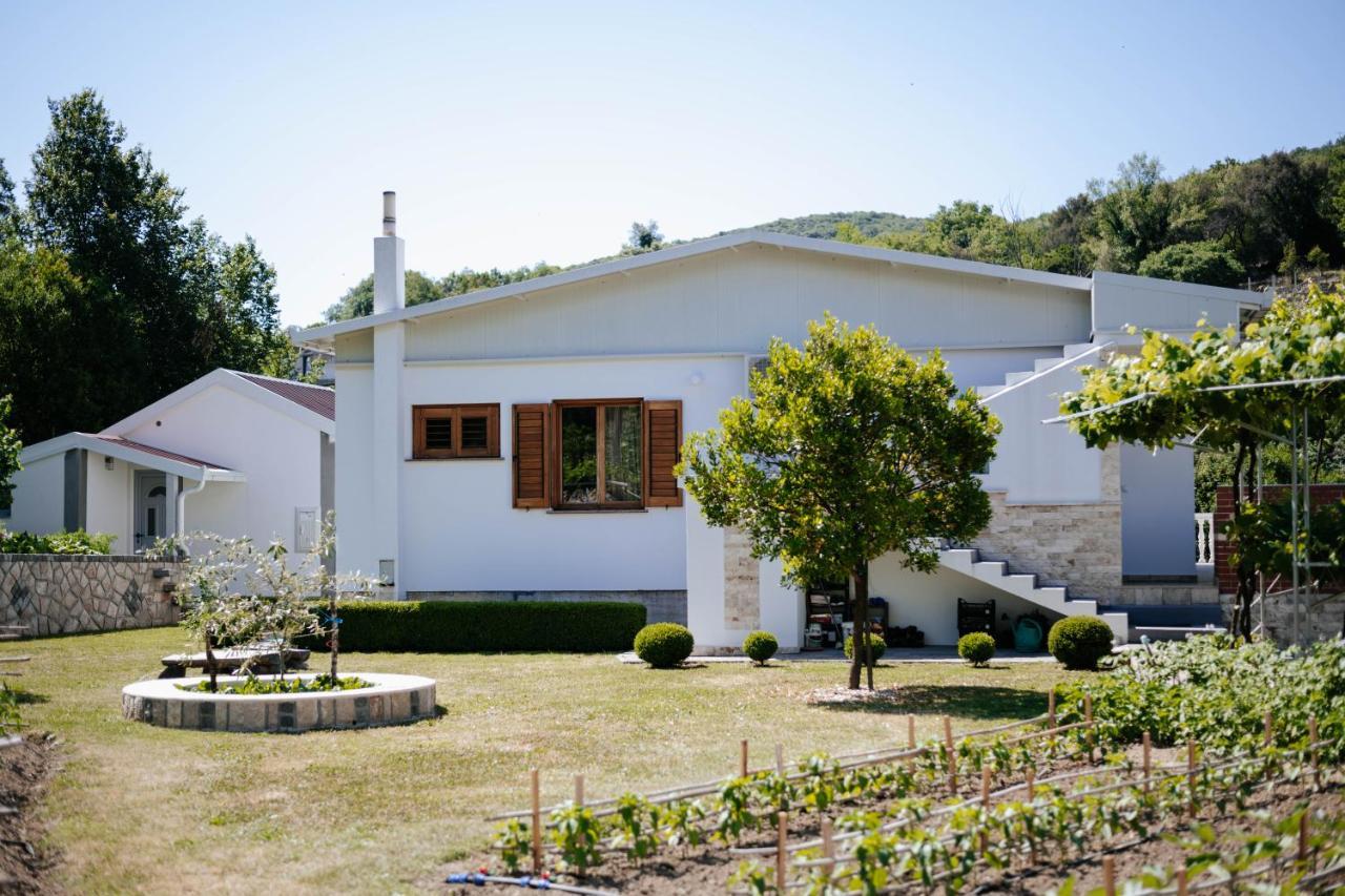 Markovic Village Apartments Ulcinj Exterior photo